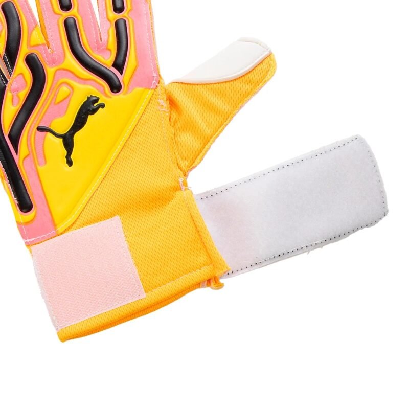 PUMA ULTRA Play RC Goalkeeper Gloves